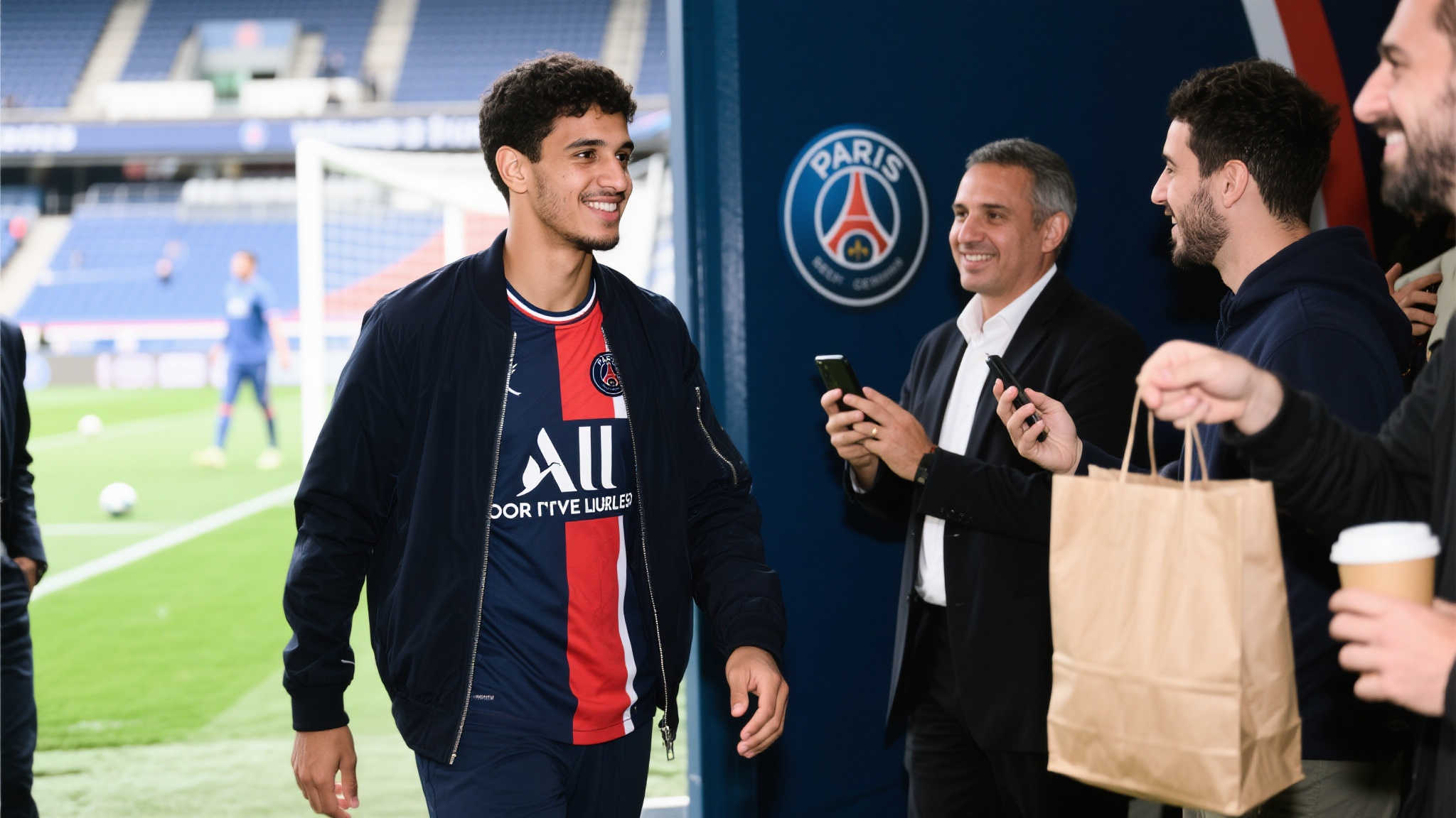 居勒尔感谢全球皇马球迷:无论身处何地,始终支持我们 居勒尔感谢全球皇马球迷:无论身处何地,始终支持我们