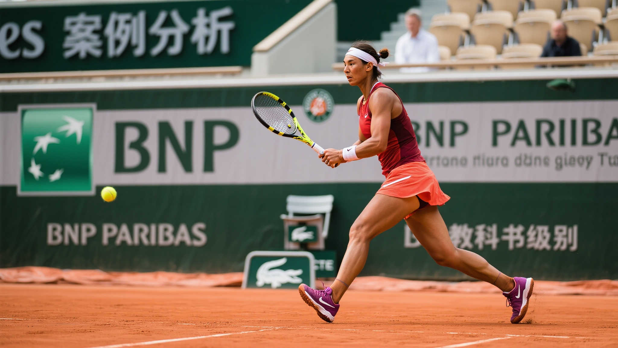 资格赛首日,郑钦文西蒙娜·马蒂厄球场备战热身,直击现场! 资格赛首日,郑钦文西蒙娜·马蒂厄球场备战热身,直击现场!